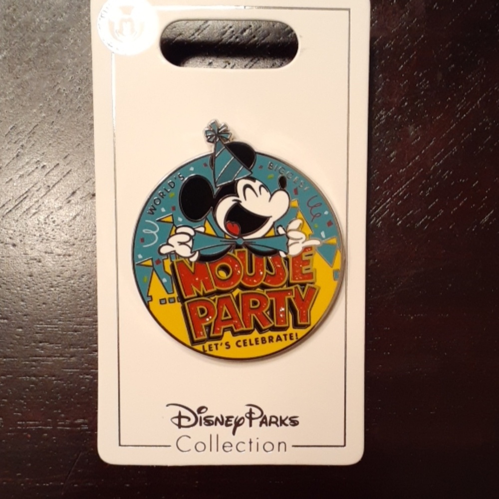 Disney Mickey Mouse Pin